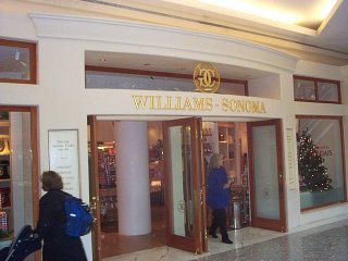 marmorino on a Williams-Sonoma store.