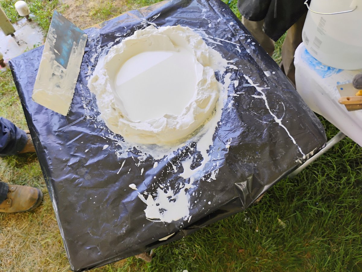 covering the mortar board with plastic like this when making a gauge.