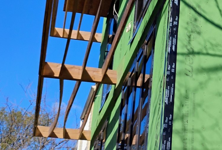 Death trap deck in Washington, DC 