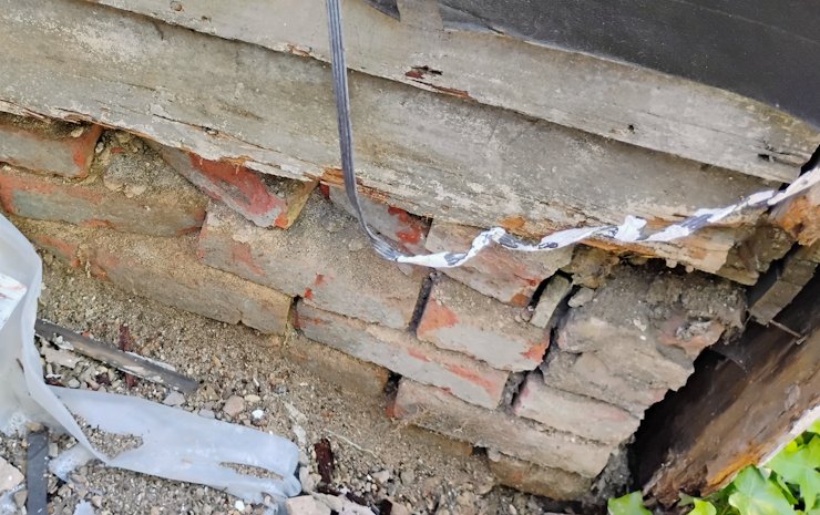 these bricks are supporting this 1860 house in Georgetown, Washington, DC.