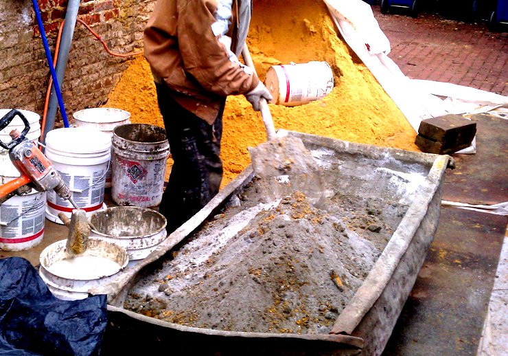 drilling in a bucket makes a smooth mix that spreads easily.