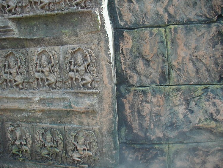 The picture shows casts and hand done stones